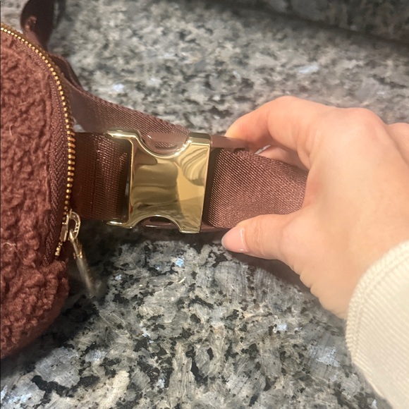 Brown Sherpa Belt Bag - Picture 4 of 5
